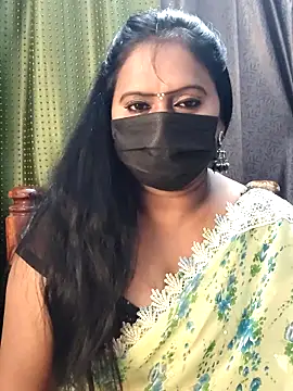 Snapshot of Meera_mia chatting on 06-04-26, 06:36 Meera mia online show from 06-04-26, 06:36