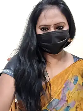 Snapshot of Meera_mia chatting on 06-16-26, 06:27 Meera mia online show from 06-16-26, 06:27