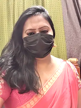 Snapshot of Meera_mia chatting on 07-01-26, 07:13 Meera mia online show from 07-01-26, 07:13