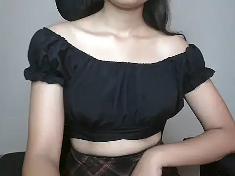 Snapshot of Akj093 chatting on 06-26-26, 03:11 Akj093 online show from 06-26-26, 03:11