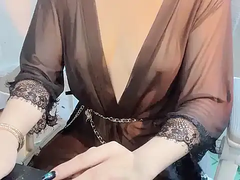 -Naomii  online show from 07-03-26, 12:39