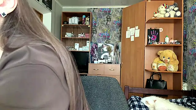 HoneyKittyk online show from 06-05-26, 11:16