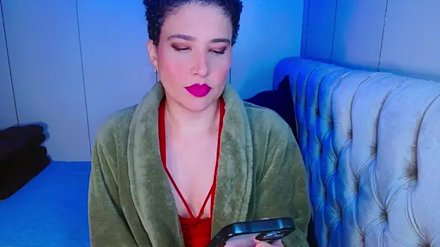 luasecret21 online show from 05-25-26, 04:35
