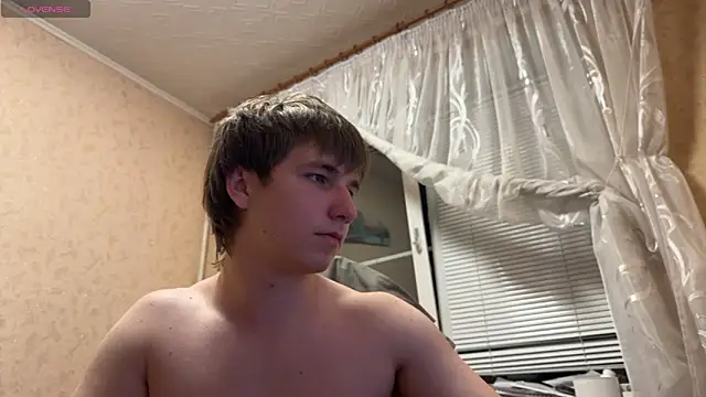 Snapshot of Goolden_Flaash chatting on 06-09-26, 07:36 Goolden Flaash online show from 06-09-26, 07:36