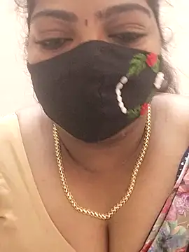 Snapshot of Sindhu-31 chatting on 06-15-26, 05:20 Sindhu-31 online show from 06-15-26, 05:20