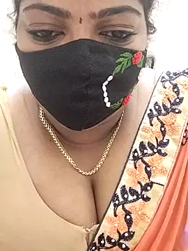 Snapshot of Sindhu-31 chatting on 06-20-26, 02:09 Sindhu-31 online show from 06-20-26, 02:09