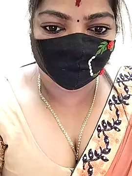 Snapshot of Sindhu-31 chatting on 07-15-26, 03:56 Sindhu-31 online show from 07-15-26, 03:56