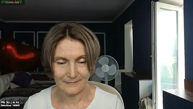 Snapshot of Mabel_Magic chatting on 06-17-26, 12:18 Mabel Magic online show from 06-17-26, 12:18