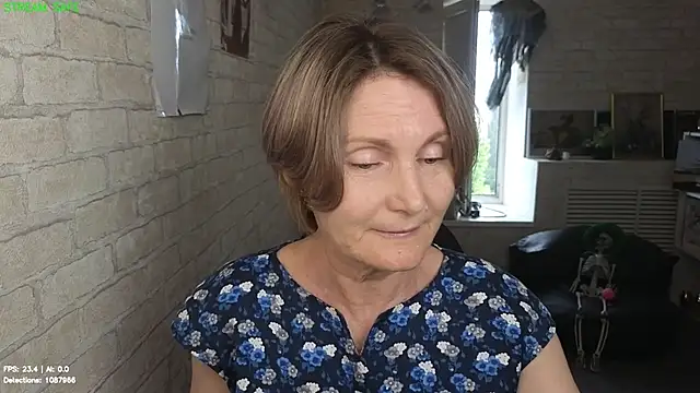 Snapshot of Mabel_Magic chatting on 06-22-26, 12:13 Mabel Magic online show from 06-22-26, 12:13