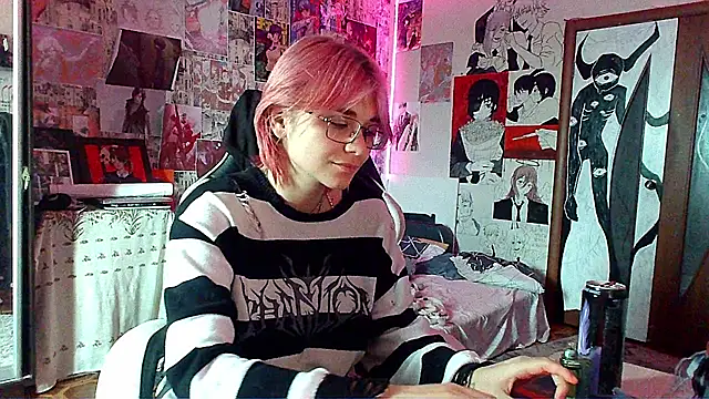 Snapshot of Michiyo_Gotou chatting on 06-27-26, 03:06 Michiyo Gotou online show from 06-27-26, 03:06