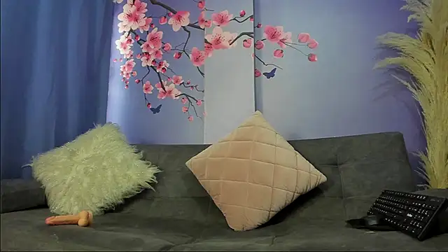 MaddySkyy online show from 07-10-26, 01:03