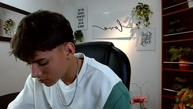 Ryan grayx online show from 06-01-26, 02:41