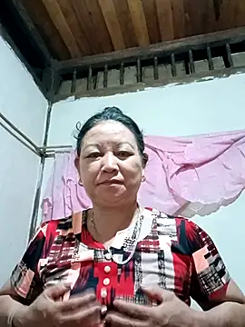 Snapshot of Orio-baby chatting on 06-20-26, 08:55 Orio-baby online show from 06-20-26, 08:55