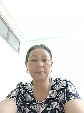 Snapshot of Orio-baby chatting on 06-22-26, 11:40 Orio-baby online show from 06-22-26, 11:40