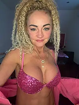 GymMoniMilf online show from 07-10-26, 04:20