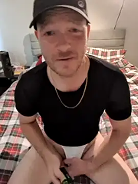 Straight GuyUK online show from 06-28-26, 10:54