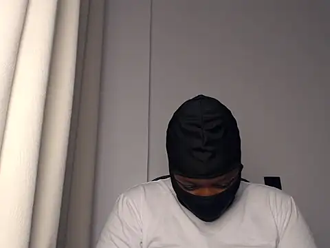 Ebony heat online show from 05-29-26, 08:18