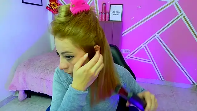 Snapshot of Barbie__sweet chatting on 07-07-26, 12:42 Barbie sweet online show from 07-07-26, 12:42