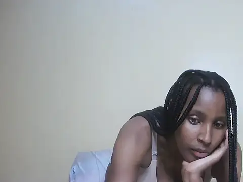Shakin amid online show from 07-15-26, 07:19