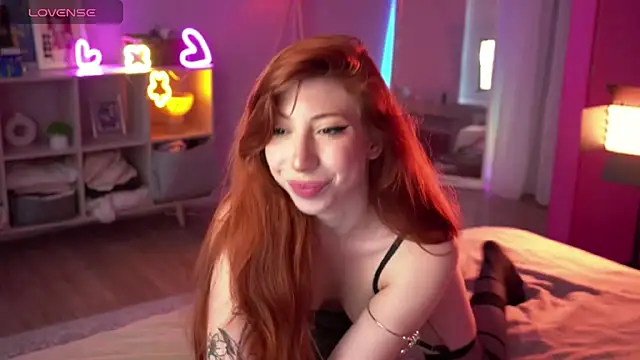 Mia Daddysgirl  online show from 06-26-26, 08:19