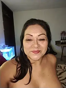 Snapshot of Khatty_Sex chatting on 07-07-26, 06:47 Khatty Sex online show from 07-07-26, 06:47