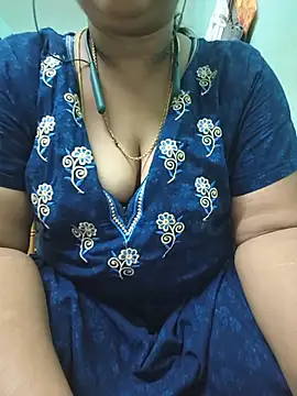 Snapshot of Tamil-kaviya98 chatting on 06-21-26, 06:49 Tamil-kaviya98 online show from 06-21-26, 06:49