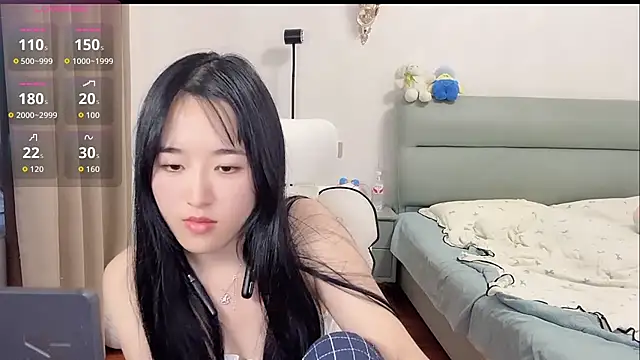 Snapshot of chunchun_2026 chatting on 06-15-26, 11:01 chunchun 2026 online show from 06-15-26, 11:01