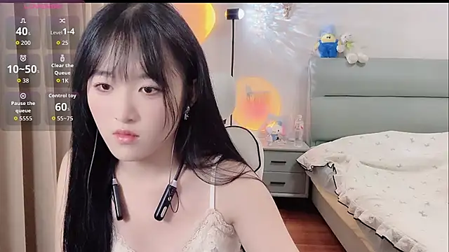 Snapshot of chunchun_2026 chatting on 06-23-26, 01:42 chunchun 2026 online show from 06-23-26, 01:42