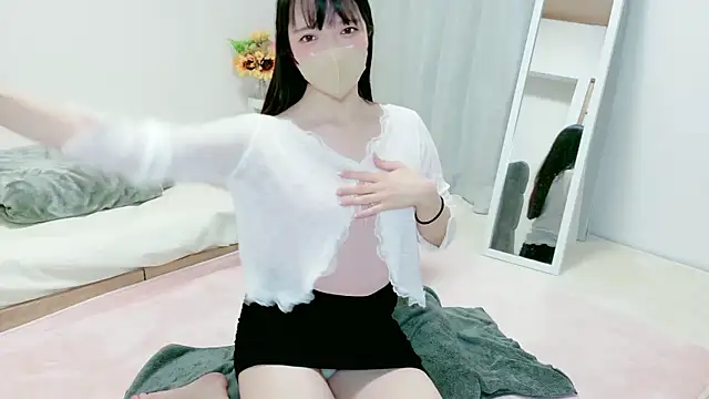 Snapshot of Hikari__o00 chatting on 06-12-26, 02:38 Hikari o00 online show from 06-12-26, 02:38