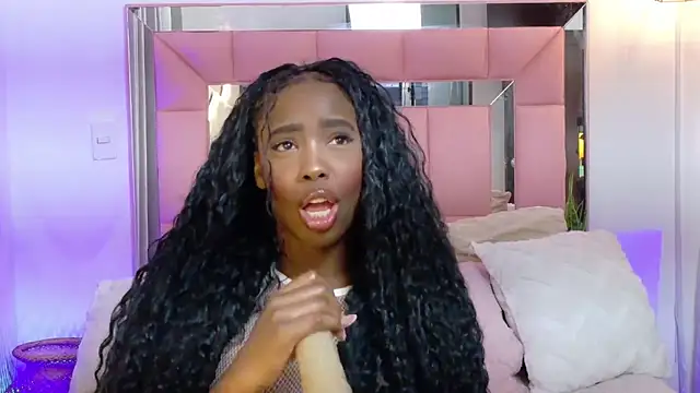 Snapshot of Nia_Williams chatting on 06-18-26, 05:06 Nia Williams online show from 06-18-26, 05:06