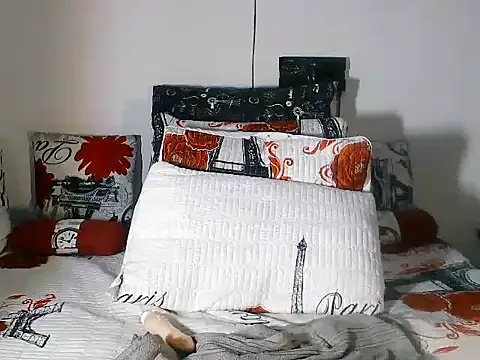 QueenBae 53 online show from 06-07-26, 08:01