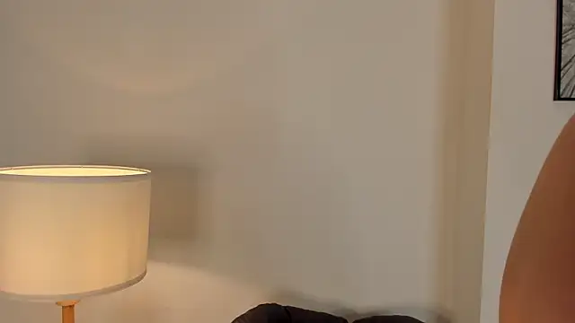 Snapshot of Shy_nikka_4you chatting on 07-12-26, 02:35 Shy nikka 4you online show from 07-12-26, 02:35