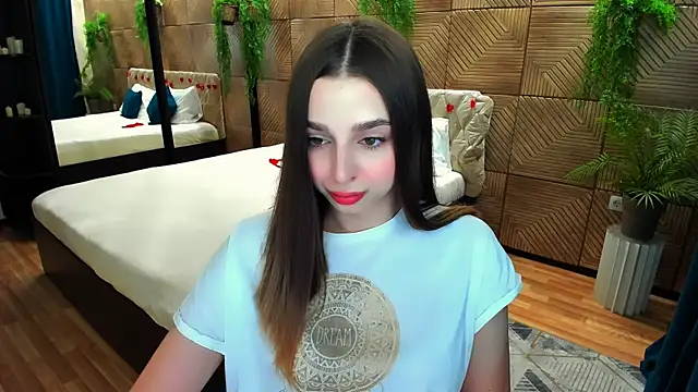 FlirtySpark online show from 06-18-26, 04:13