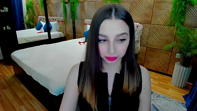 FlirtySpark online show from 06-25-26, 05:12