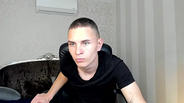 Snapshot of SamsonBev chatting on 05-28-26, 08:39 SamsonBev online show from 05-28-26, 08:39