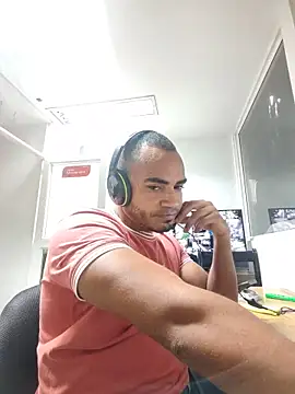 VelvetLatino online show from 06-03-26, 10:15