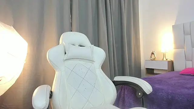 Camila Gonzalez20 online show from 07-11-26, 07:49