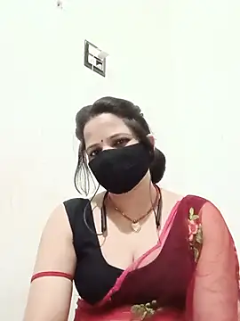Snapshot of Karishma_bhabi3 chatting on 06-17-26, 07:48 Karishma bhabi3 online show from 06-17-26, 07:48
