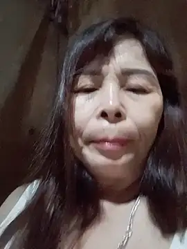 Snapshot of Kiki_sexyy chatting on 06-15-26, 08:33 Kiki sexyy online show from 06-15-26, 08:33