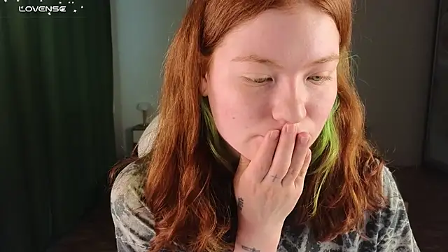 YourGingerCute online show from 06-02-26, 12:40