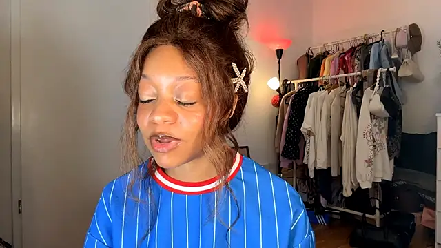 MaragretVemura online show from 05-30-26, 11:18