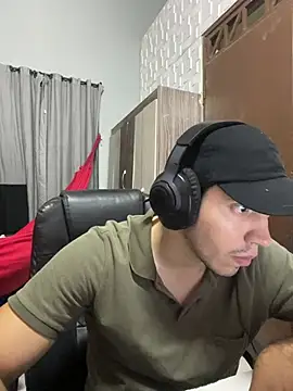 Snapshot of Fer_Ti chatting on 07-09-26, 03:21 Fer Ti online show from 07-09-26, 03:21