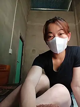 Snapshot of -Trinina- chatting on 06-14-26, 05:20 -Trinina- online show from 06-14-26, 05:20