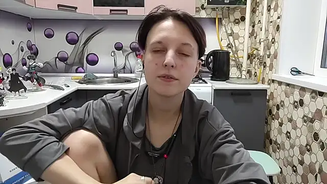 Saranade online show from 05-30-26, 05:10