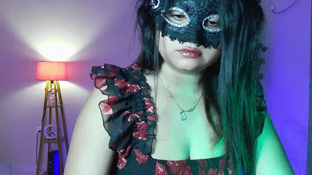 Snapshot of Red_Heart_ chatting on 07-16-26, 05:52 Red Heart online show from 07-16-26, 05:52