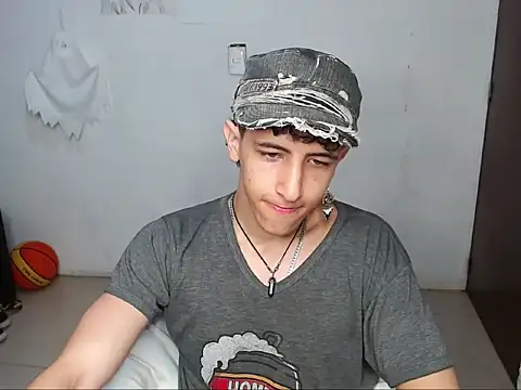 Snapshot of kervs_id chatting on 07-11-26, 03:15 kervs id online show from 07-11-26, 03:15