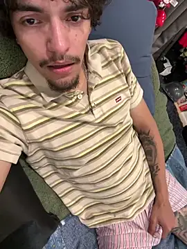 Uhhyuhhhhh online show from 06-05-26, 03:46