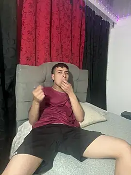 JULIANHOTSEX online show from 06-01-26, 02:46
