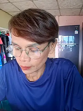 Snapshot of sexynoty69 chatting on 07-12-26, 03:52 sexynoty69 online show from 07-12-26, 03:52
