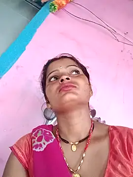 Snapshot of Divya_hot88 chatting on 06-19-26, 01:21 Divya hot88 online show from 06-19-26, 01:21